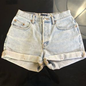 Gap denim shorts size small